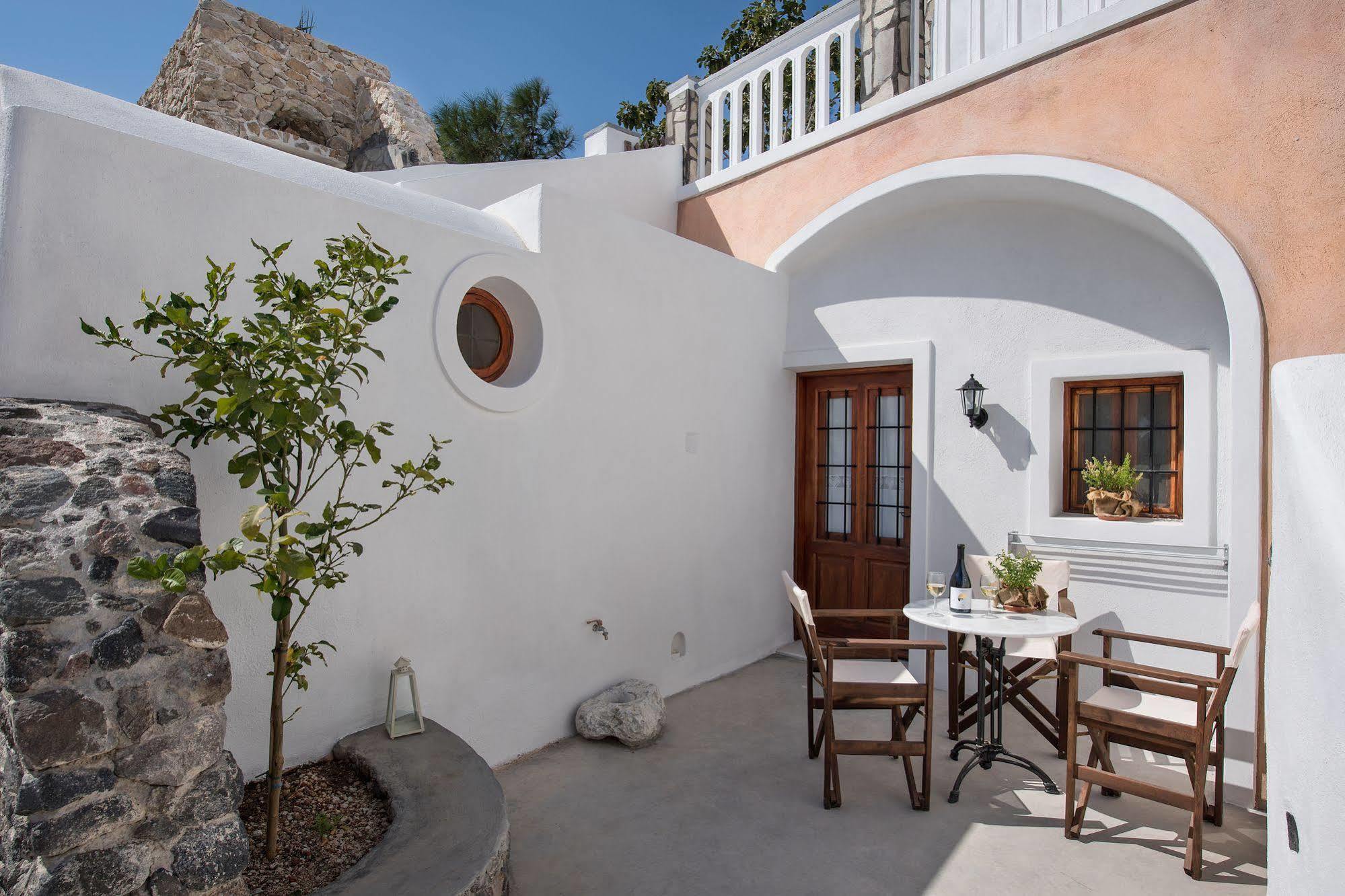 Kokos Traditional Houses Emporio  Exterior foto